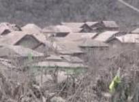 agony-has-no-end-as-mount-sinabung-keeps-erupting