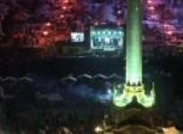 ukraine-protesters-reinforce-barricades-in-kiev