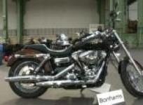 popes-motorbike-auctioned-off-in-paris