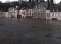 high-winds-rain-force-evacuation-in-northwestern-france