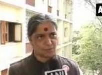 parties-like-congress-promote-anti-women-forces-in-the-country-annie-raja