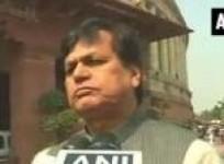 pepper-spray-in-ls-after-shinde-tables-telangana-bill