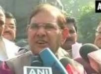 jd-u-demands-special-status-for-bihar-protests-outside-parliament