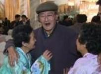 bittersweet-tears-as-divided-koreans-meet-after-60-years