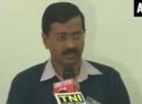 kejriwal-hits-out-at-modi-rahul-on-gas-pricing-issue