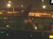 united-airplanes-aircraft-grounded-at-mumbai-airport-sighting-major-damage