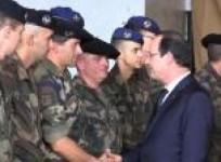 hollande-visits-french-troops-in-central-african-republic