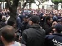 algerians-protest-against-president-running-in-polls