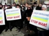 anti-russian-rally-in-kiev-as-crimean-mps-visit-moscow
