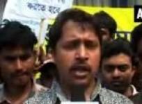 chit-fund-investors-stage-protest-in-siliguri-threaten-to-boycott-polls
