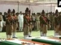 chhattisgarh-maoist-attack-shinde-raman-singh-pay-homage-to-martyrs