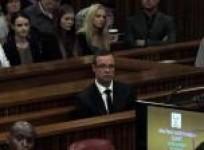 police-back-on-the-stand-as-pistorius-trial-continues