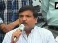 aap-takes-on-media-targets-survey-agencies