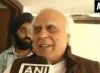congress-on-sushma-swarajs-tweet-on-sriramalus-induction