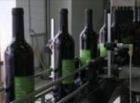 spains-wine-surplus-spills-across-planet