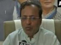 politicians-flay-narendra-modi-for-sidelining-senior-bjp-leaders