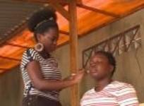 fashion-pioneers-embrace-natural-hairstyles-in-ivory-coast