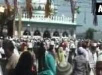people-from-different-faiths-celebrate-urs-of-sufi-saint-with-enthusiasm