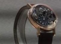 watchmakers-show-their-best-time-pieces-at-baselworld