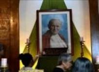relic-love-in-philippines-for-candidate-saint-john-paul-ii