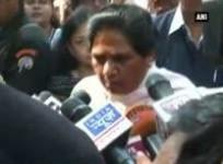 2014-ls-polls-mayawati-casts-her-vote