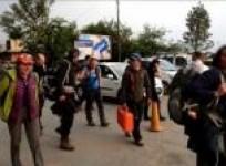 nepal-counts-cost-of-damaging-everest-debacle