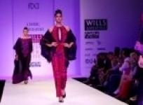 give-your-saree-a-new-avatar