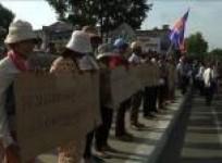 cambodians-rally-for-better-working-conditions-on-labor-day