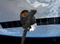 SpaceX's Dragon Returns to Earth from Space Station (NASA)