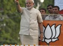 India's new Prime Minister-elect, Narendra Modi has been welcomed to White House. Why is US to quick to life Modi's Visa Ban?