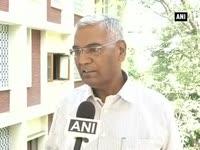 politicos-react-as-sharad-pawar-blames-congress-for-ncps-dismal-performance