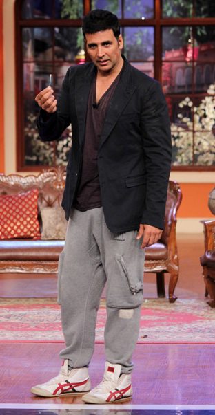 Akshay Kumar turns TV show producer Akshay Kumar turns TV show producer