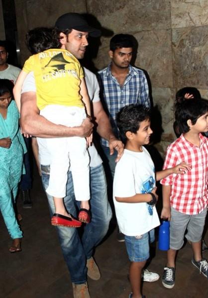 Hrithik Roshan with his children at special screening of 'X-Men: Days of Future Past' Hrithik Roshan with his childrenat special screening of 'X-Men: Days of Future Past'
