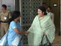 bhutan-pm-andbangladesh-speaker-arrive-in-new-delhi-for-modis-oath-ceremony