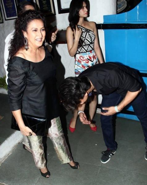Celebrity at 'Herpanti' success party Celebrity at 'Herpanti' success party