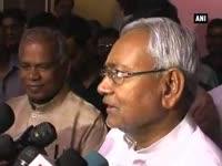 nitish-kumar-congratulates-narendra-modi-asks-for-special-status-for-bihar