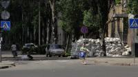 donetsk-turns-into-ghost-town-after-deadly-airport-battle