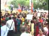 bjp-workers-protest-against-up-cm-akhilesh-yadav-over-badaun-gang-rape-case