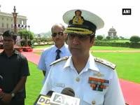 singapore-navy-chief-receives-tri-service-guard-of-honour-in-new-delhi