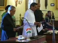 kamal-nath-takes-oath-as-pro-tem-speaker-of-lok-sabha
