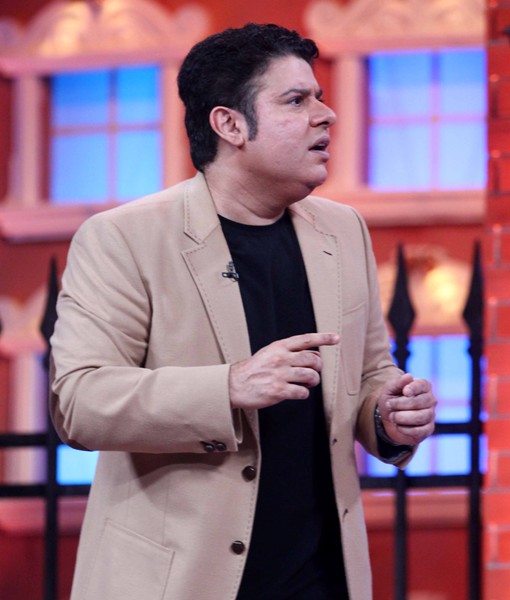 Promotion of 'Humshakals' on the sets of star plus's special episode 'Humshakal hasee house'