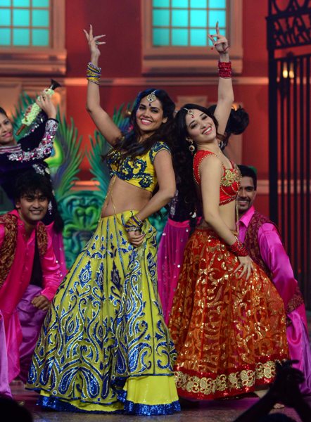 Promotion of 'Humshakals' on the sets of star plus's special episode 'Humshakal hasee house'