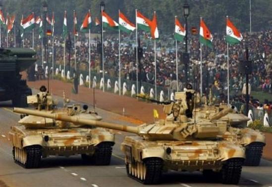 Indian Army T-90 tanks on parade for Republic Day in February 2008. Indian Army T-90 tanks