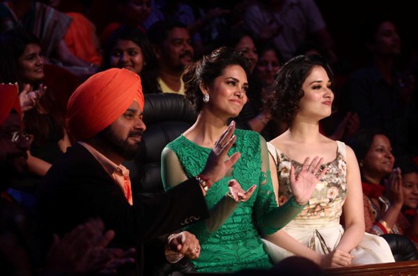 Promotion of 'Humshakals' on the sets of TV popular Show 'Comedy Night With Kapil'