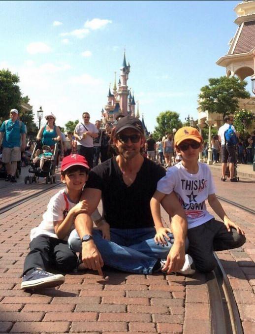 Hrithik Roshan on a vacation with his sons Hrehaan and Hredaan in Disneyland, California Hrithik Roshan