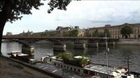 locks-of-love-bridge-evacuated-in-paris