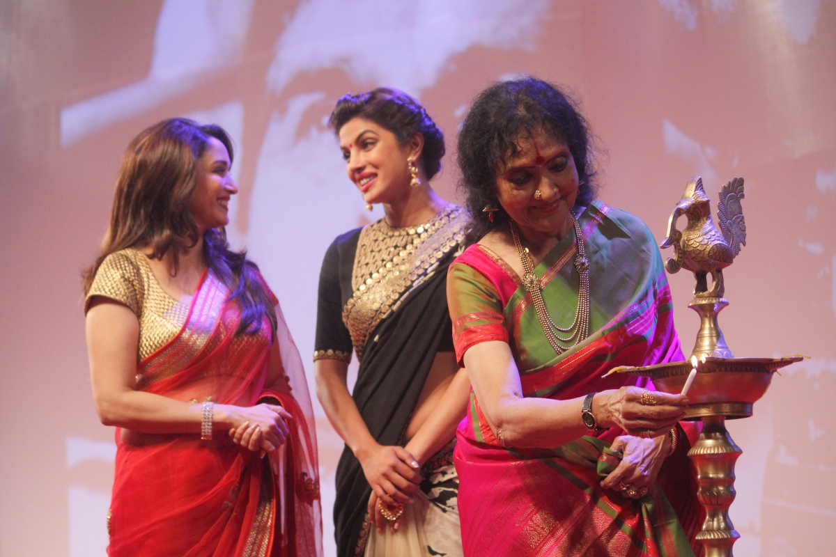 Veteran actress Vyjayanthimala with Madhuri Dixit and Priyanka Chopra Dilip Kumar's autobiography