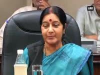 sushma-swaraj-flags-off-kailash-mansarovar-yatra