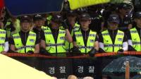 s-korea-police-storm-compound-in-search-for-ferry-owner