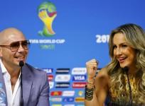 Pitbull Claudia Leitte